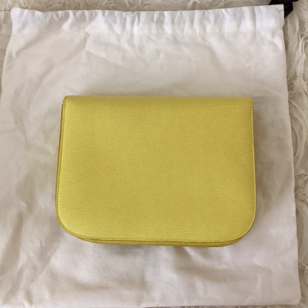 Celine Box - Picture 3 of 14